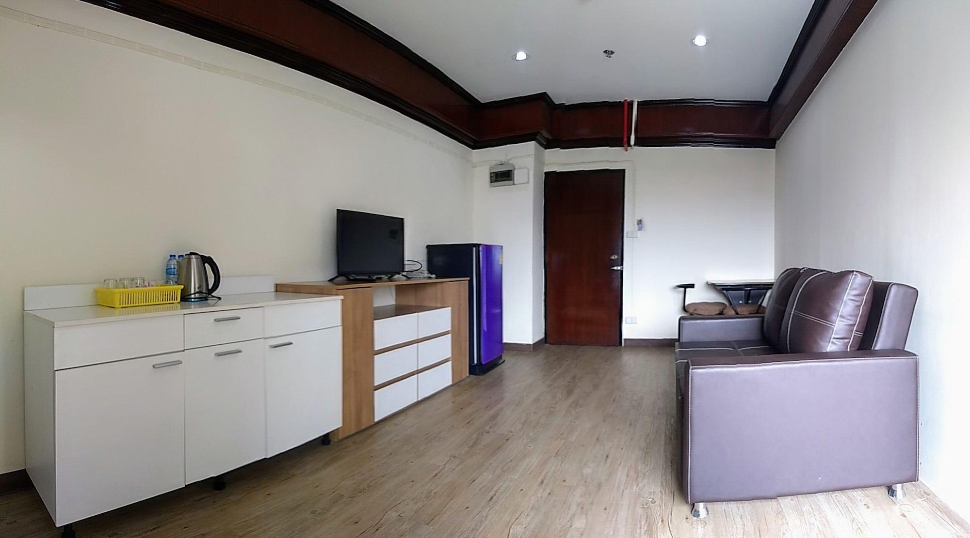 Komol Residence Bangkok Dış mekan fotoğraf