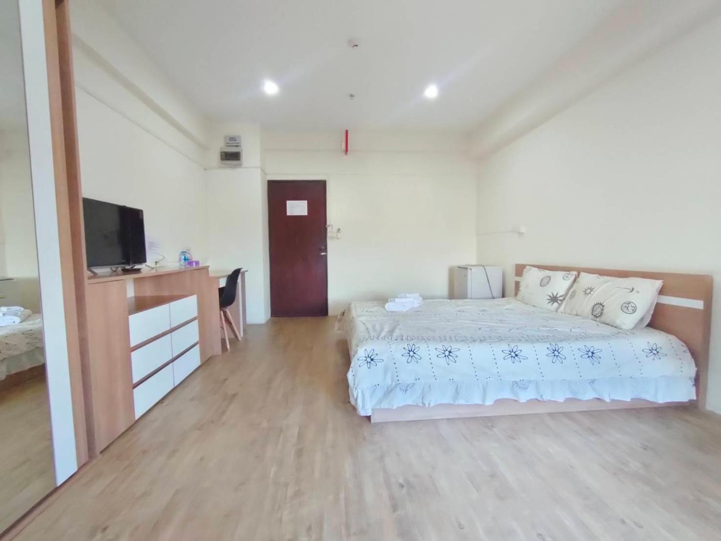 Komol Residence Bangkok Dış mekan fotoğraf