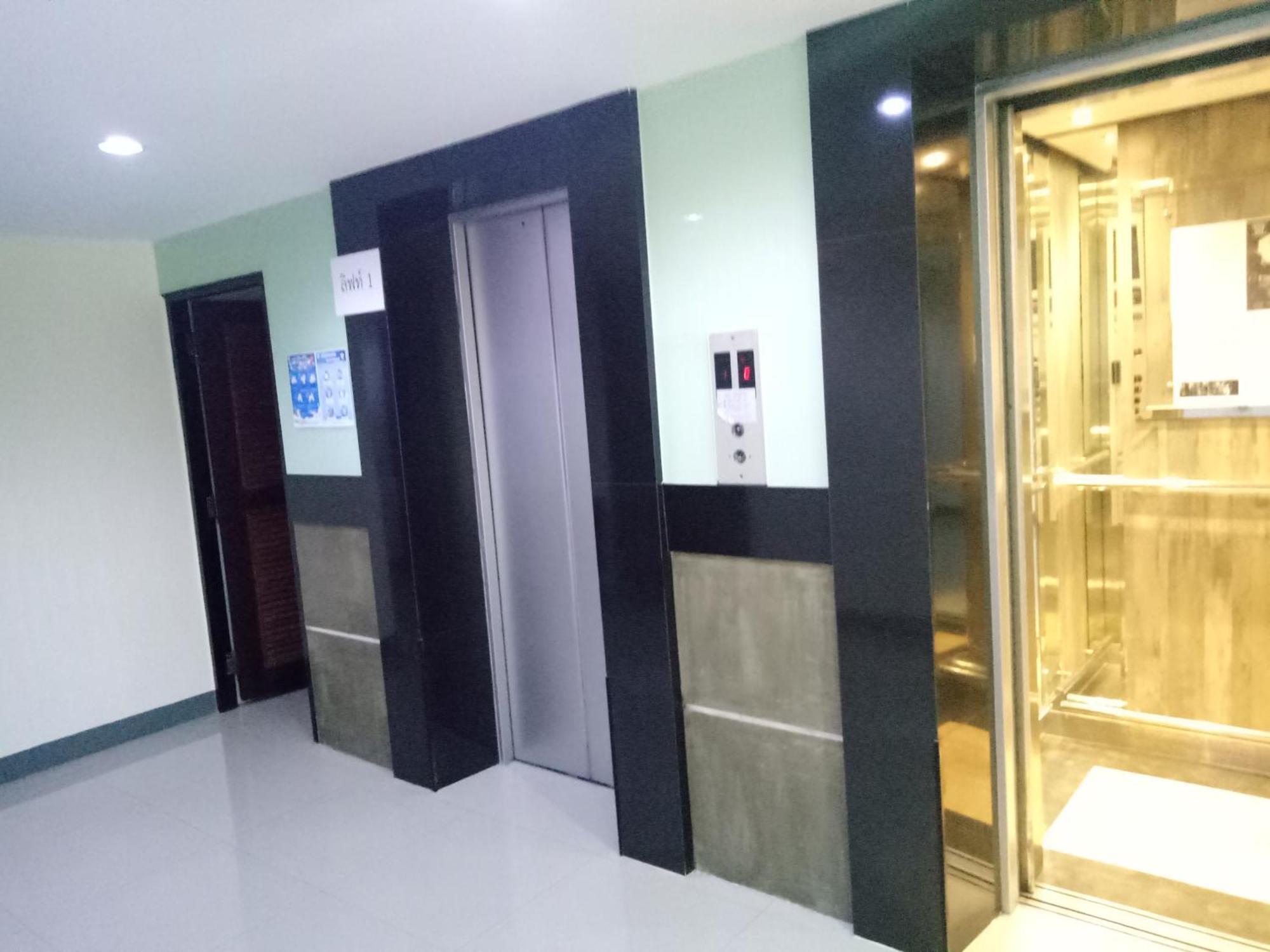 Komol Residence Bangkok Dış mekan fotoğraf